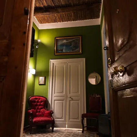 I Leoni Di Rosaroll 3* نابولي