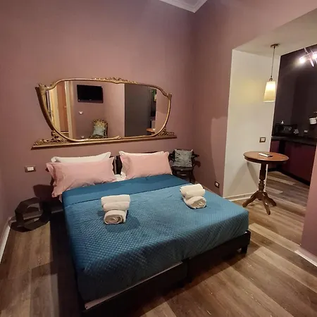I Leoni Di Rosaroll 3* نابولي